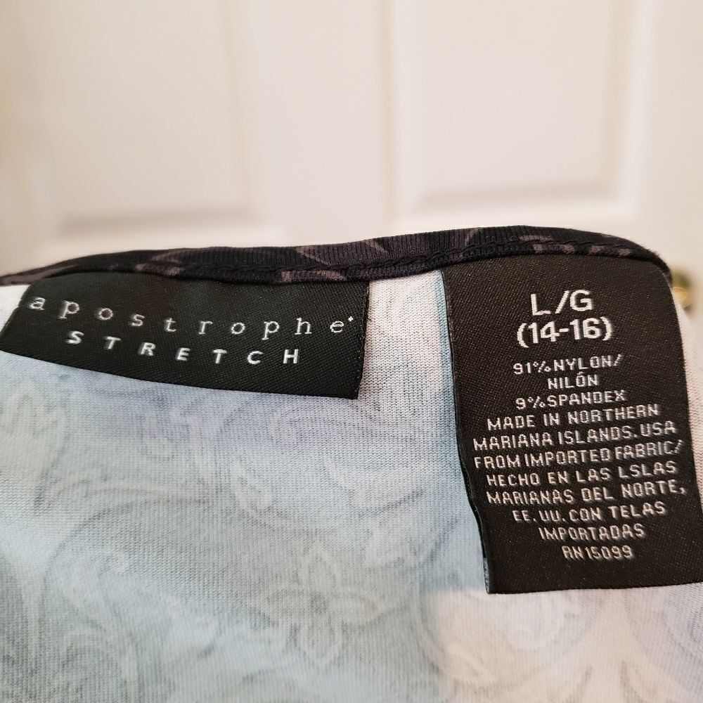 Apostrophe Tops  - Picture 5 of 8